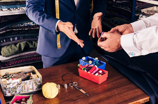 4 Reasons You Should Visit a Pawn Broker Shop